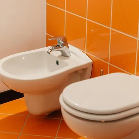 Casa Di Vetro *