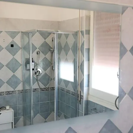 Apartamento La Casa Del Maggiore, Tra Mare E Centro Palermo