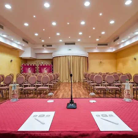 Hotel Western Ai Cavalieri 4*