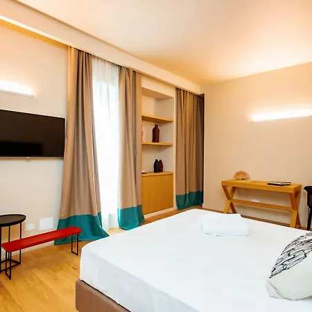 Politeama Hotel 4*