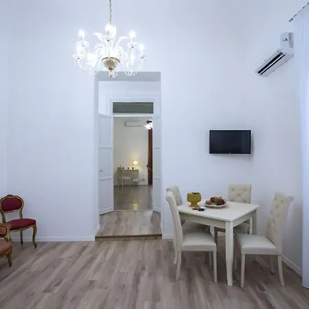 Terre D'oro, Di Lusso In Centro Citta Palermo