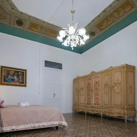 Apartment Terre D'oro, Di Lusso In Centro Citta Palermo