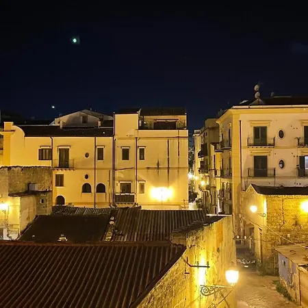 Shallah Nel Cuore Del Centro Storico Di Appartement *