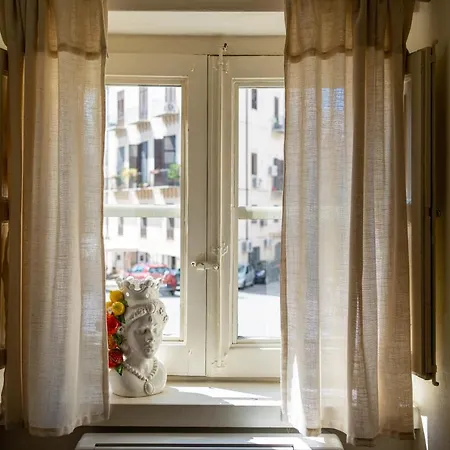 Calesi Apartment Palermo