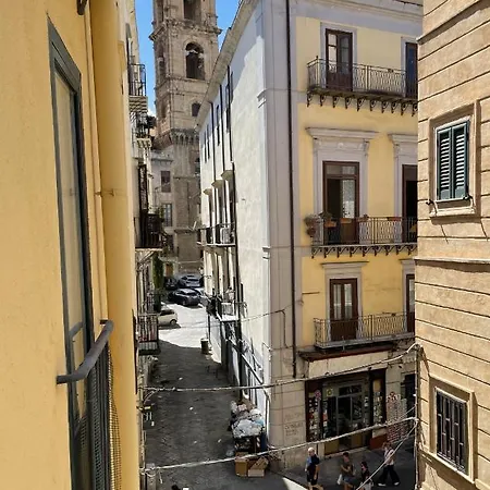 Apartment Maqueda's Palermo