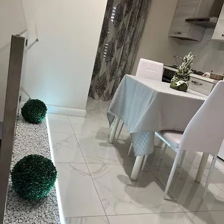 Demma Luxury *