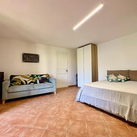 Saline - Luxury Garden Mondello Apartment *