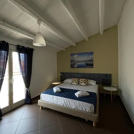 Aparthotel Sweet Life *