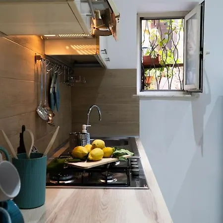 Apartment Santa Cecilia House Centro Palermo-350 Mt Stazione *