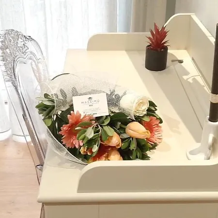 Massimo Luxury Couette-café Palerme