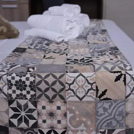 Le Porte Del Centro Bed & Breakfast 2*