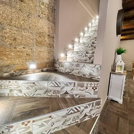 Apartment Little House 51, Palermo