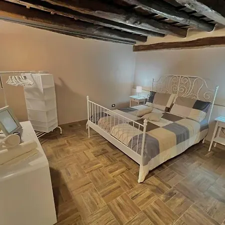 Little House 51, Apartment