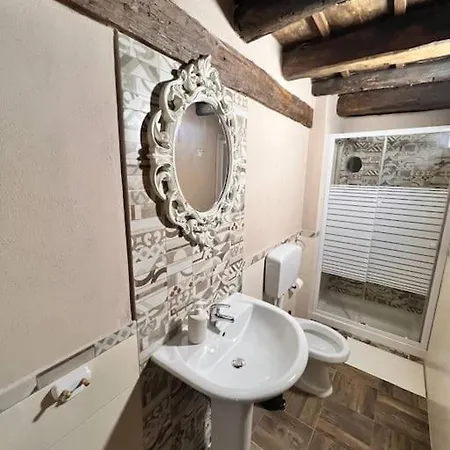Apartment Little House 51,