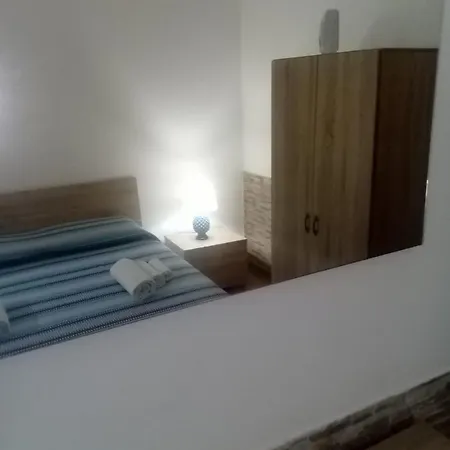 Casa Di Via Morozzo Apartmán *