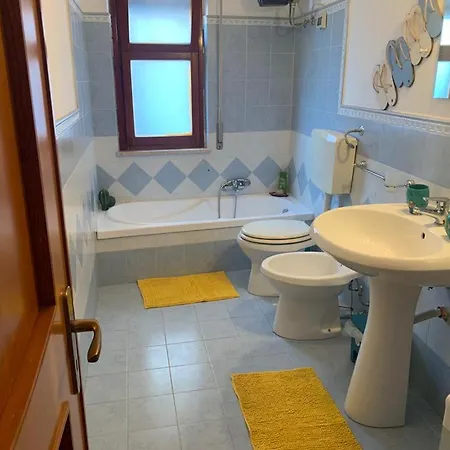 Privatunterkunft Rocca Mondello Rooms, And Sea *