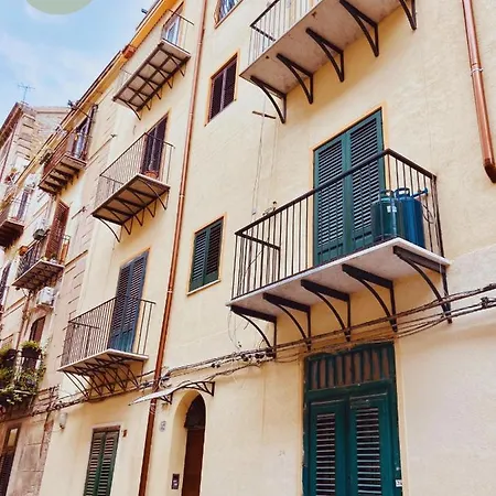 Ecohouse Panhormos - Smartworking Ready Apartment Palermo
