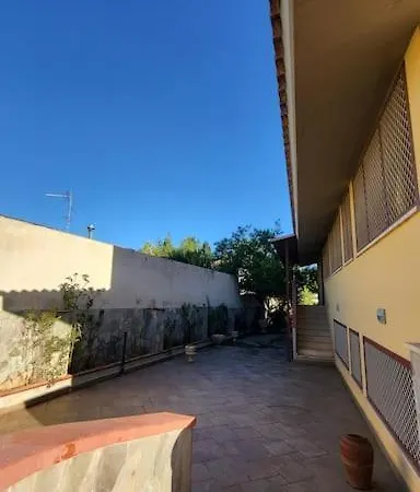 Rosa - Intera Proprieta Palermo