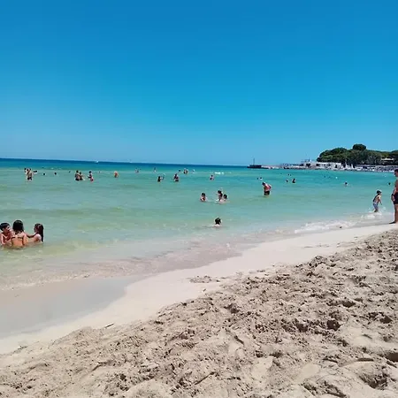 Homestay La Boutique Sul Mare