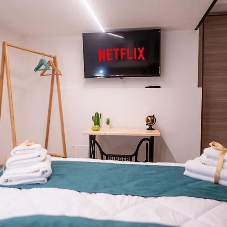 Teama House - In Centro - Politeama Apartamento