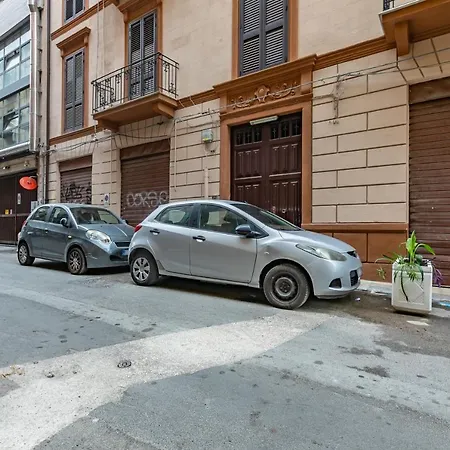 Apartment Teatro Massimo Roomy Flat With Covered Terrace *