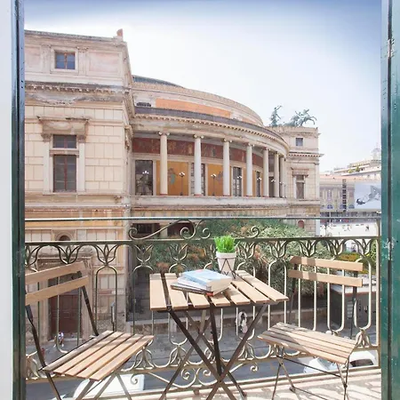 The House Politeama Historic Center Apartment *