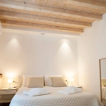 Monteleone Appartamento Palermo