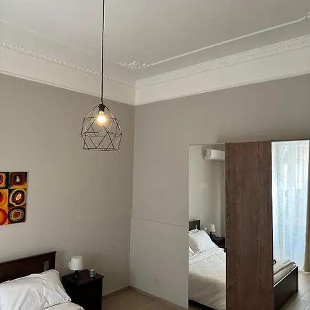 Villafranca Settantuno Bed & Breakfast *