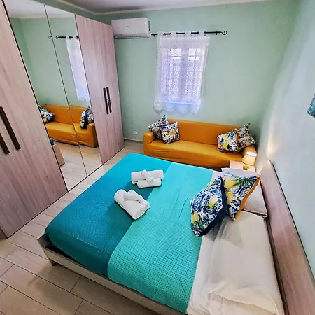 Holiday home Casa Mizzica
