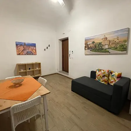 Apartment Le Colonne Del Massimo - In Front Of Massimo Theatre Palermo