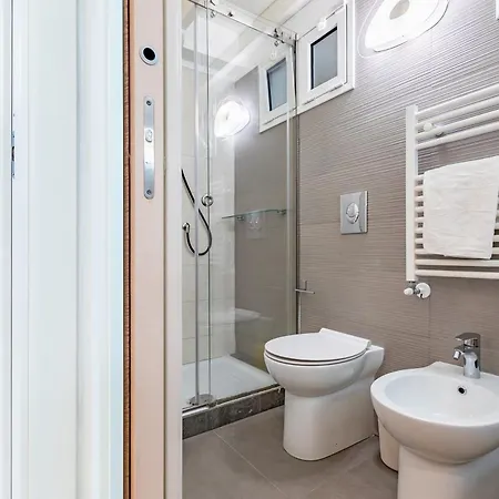Apartment Central And Modern X6 *
