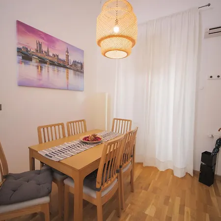 Itiseasy 1 E 2 Private Apartment Palermo
