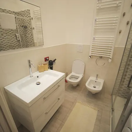 Apartment Itiseasy 1 E 2 Private