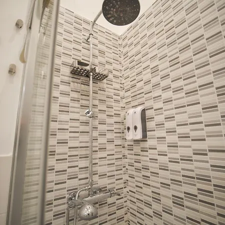 Itiseasy 1 E 2 Private Palermo