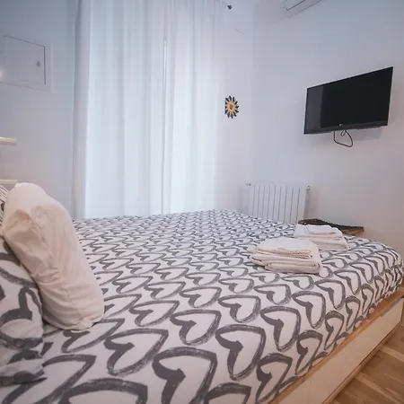 Itiseasy 1 E 2 Private Apartment