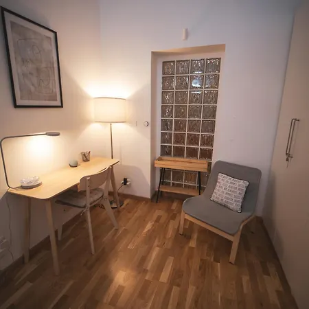 Itiseasy 1 E 2 Private Apartment