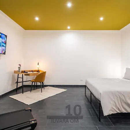 Apartment Holiday Juvaraom Nel Cuore Di Palermo!