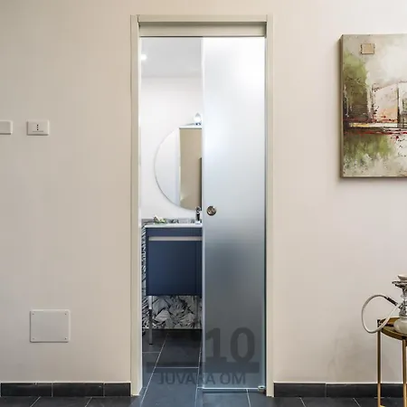 Apartment Holiday Juvaraom Nel Cuore Di Palermo! Palermo
