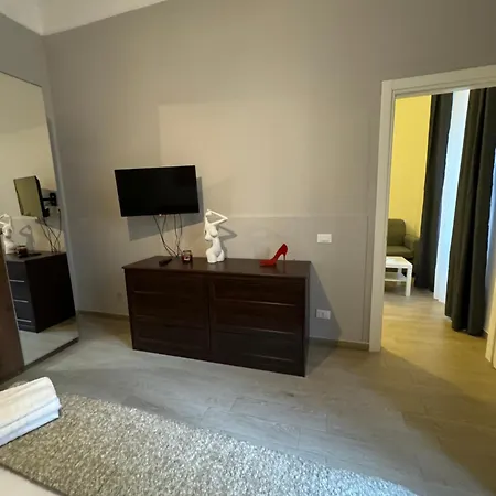 Bed & Breakfast Villafranca Settantuno *