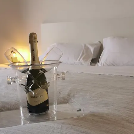 Port Side Elegance Guest house *