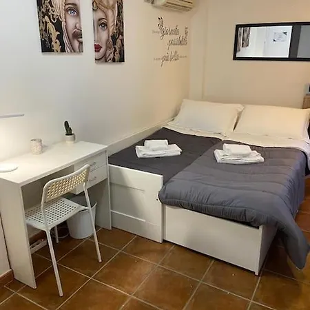 Apartment Petit Maison