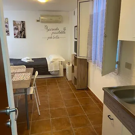 Petit Maison *