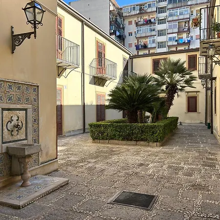 Corte Dei Re Di *