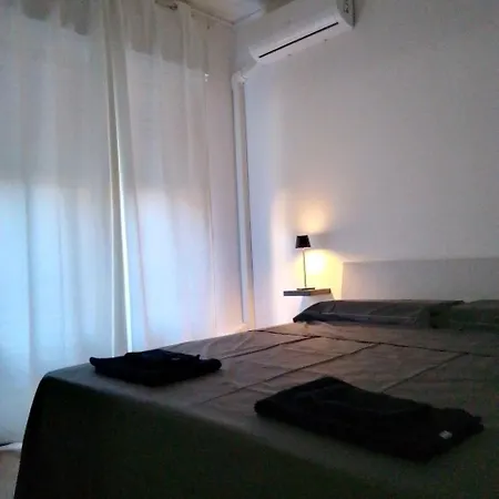 Red_cross.rent_appartament Apartment Palermo