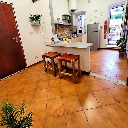 Leoni63 Apartment