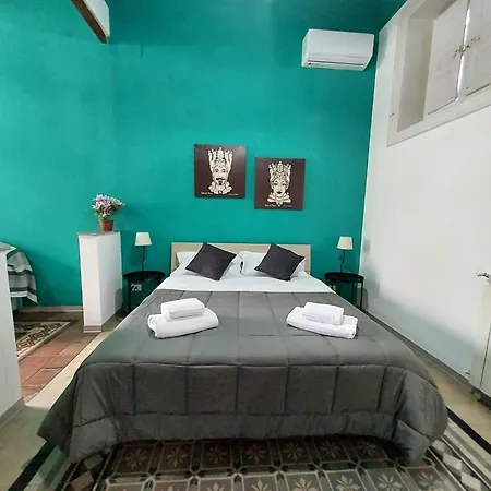 La Casa Del Moro - All' Opera