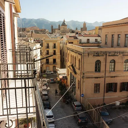 Fab Apartment Palermo
