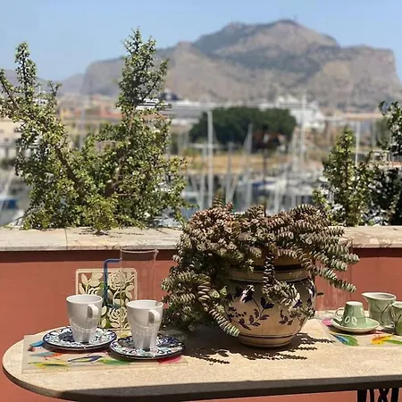 Apartment Attico La Rocca Sulla Cala Palermo