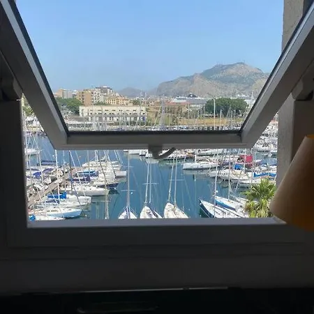 Apartment Attico La Rocca Sulla Cala Palermo