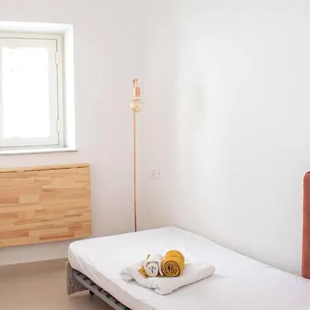 Apartment Terrazza Sul Mercato. Your House In Ballaro Palermo